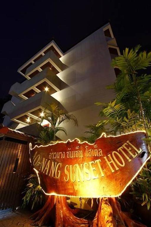 Aonang Sunset Hotel - Sha Extra Plus Ao Nang Exterior photo